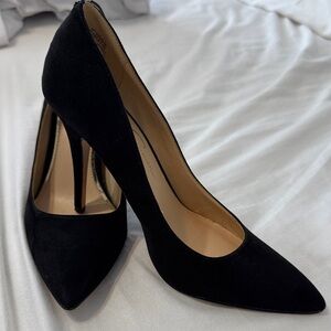 Jessica Simpson Black Heels